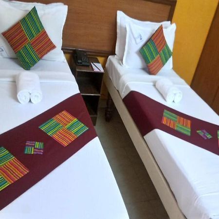 Hotel Akshara Regency, Yeshwanthpur Bangalore Exterior foto